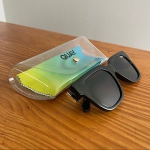 QUAY black rectangle “PSA” style sunglasses